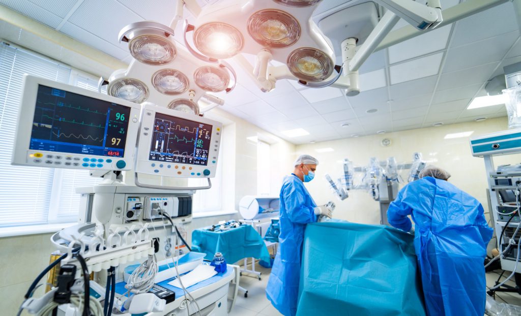 Process,Of,Trauma,Surgery,Operation.,Group,Of,Surgeons,In,Operating