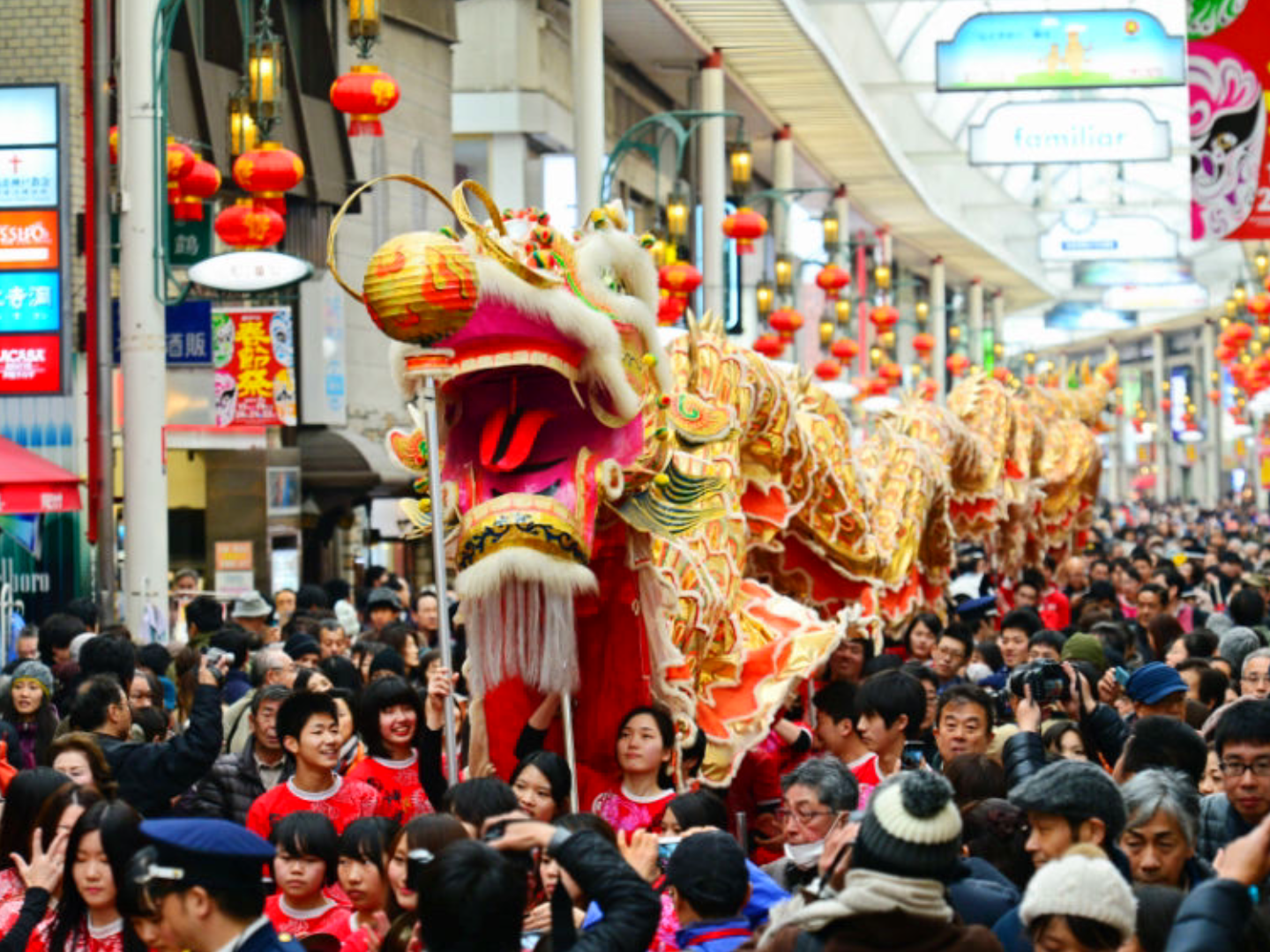 Chinese Foreign Ministry Spokesperson Mao Ning Hopes to Celebrate Chinese New Year with the World