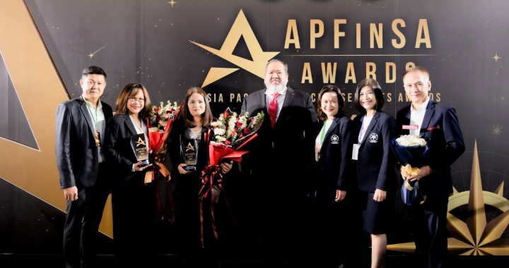 พรูเด็นเชียล ประเทศไทย แสดงความยินดีกับ 2 ตัวแทน กับรางวัล APFinSA Awards 2024