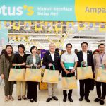 “พิชัย” ลุย Lotus’s กรุงกัวลัมเปอร์ ปลื้มชาวมาเลย์ชอบสินค้าไทย