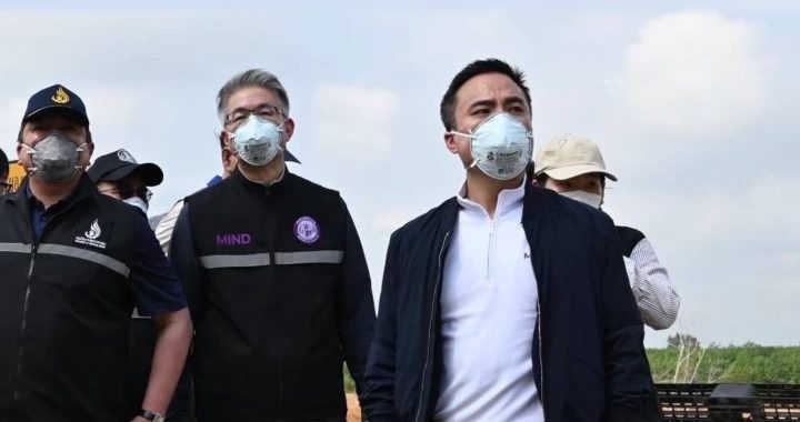 “เอกนัฏ“ ส่ง “ทีมสุดซอย” ปิดกิจการ-ดำเนินคดี รง.กลั่นน้ำมันสุดชุ่ย ปล่อยน้ำเสีย-ทิ้งกากอุตฯเกลื่อน