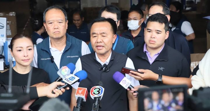 "ยศสิงห์" บุกค้นโกดังไดร์เป่าผม พบของกลางช็อตเด็กตายเพียบ