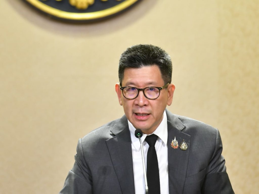 “เอกนิติ” ตั้งศูนย์ช่วยเหลือผู้ประสบภัยน้ำท่วม