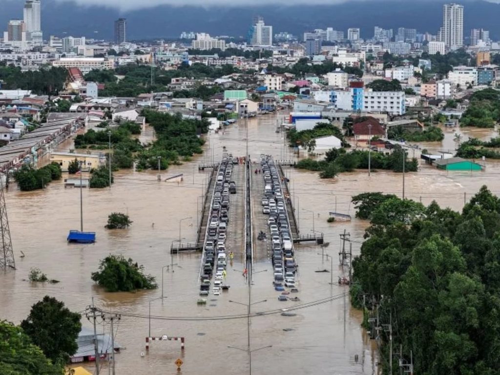 GISTDA เผย ภาพดาวเทียมน้ำท่วมหาดใหญ่ลดลงแล้ว