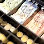 ไทยพาณิชย์ คาด ปีหน้าเงินบาทอ่อนค่า