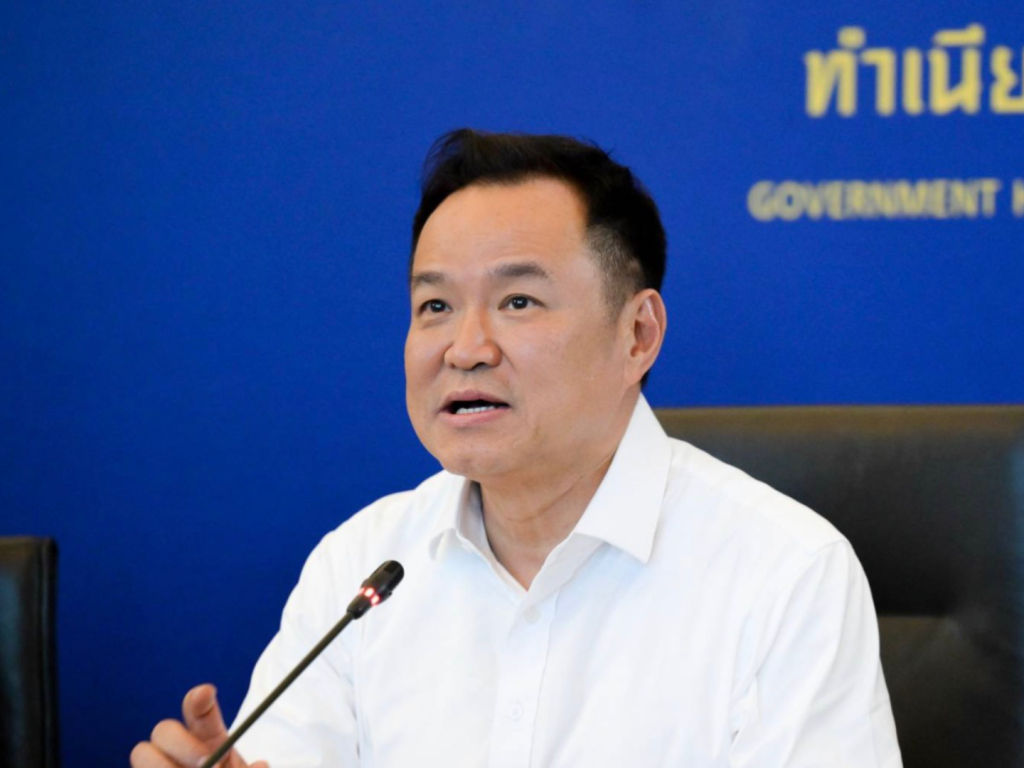 นายกฯ สั่งผู้ว่าทั่วประเทศคุมเข้มสินค้าขึ้นราคา