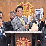 ‘พรรคเศรษฐกิจ’ แถลงค้านปรับขึ้น VAT 10% ซ้ำเติมคนไทยทั้งประเทศ