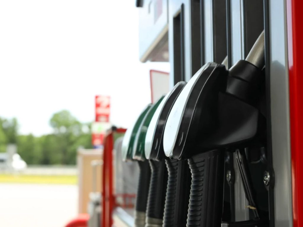 กบน. ปรับลดราคาน้ำมันดีเซล 1.20 บาทต่อลิตร เน้นสะท้อนราคาตลาดโลก