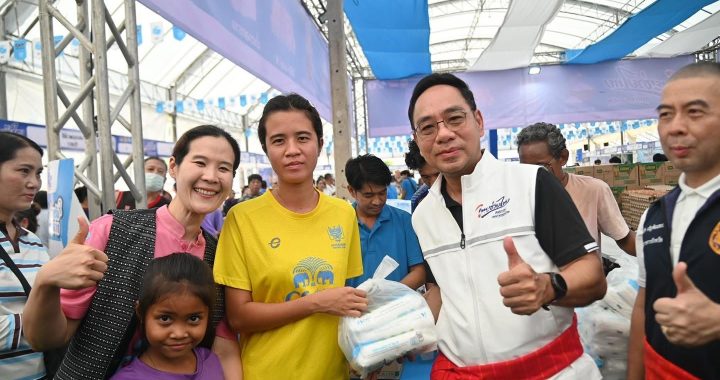 พาณิชย์ ลุยลดค่าครองชีพ ยกสินค้าราคาประหยัดช่วยชาวราชบุรี