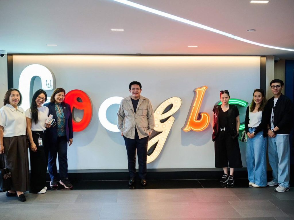 “สุรศักดิ์” เยือน Google นิวยอร์ก ศึกษา Tech–Innovation ต่อยอดท่องเที่ยวไทยยุคดิจิทัล