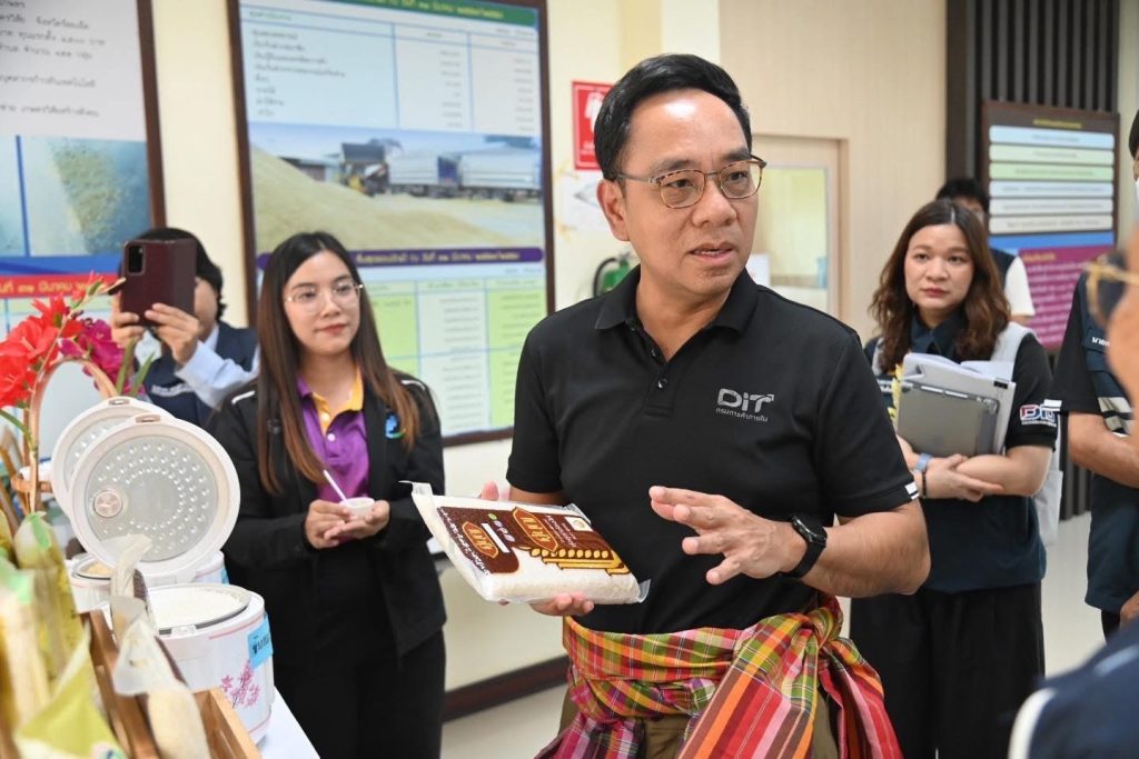 “พาณิชย์” เดินหน้าปั้น “ข้าวประณีต” เพิ่มมูลค่าตลอดห่วงโซ่ สร้างรายได้เกษตรกรอย่างยั่งยืน