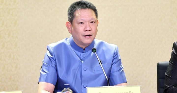 “ปลัดคลัง” ลุยบัตรคนจน-ไทยช่วยไทย พลัส ดึงงบ 4.4 หมื่นล้าน อุ้ม 32.5 ล้านคน