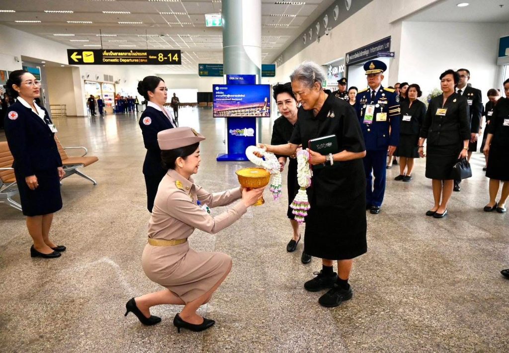 สมเด็จพระเทพฯ เสด็จพระราชดำเนิน เปิดอาคารที่พักผู้โดยสารหลังใหม่ ท่าอากาศยานกระบี่