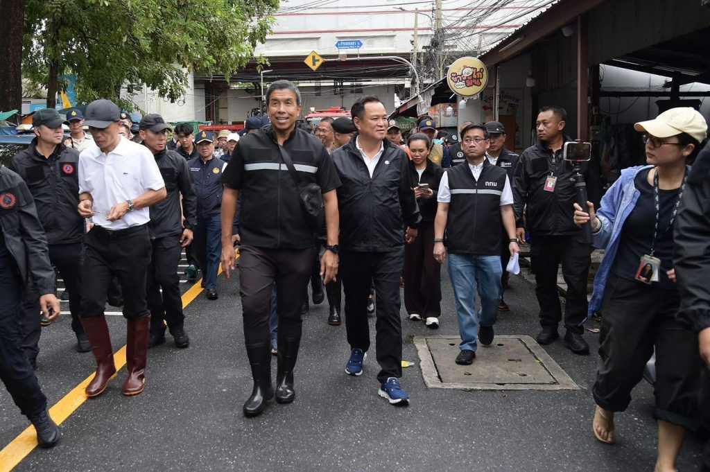 “อนุทิน” เรียกประชุม ครม.นัดพิเศษ จ่อประกาศวันหยุดพิเศษ-มาตรการช่วยผู้ประสบภัย