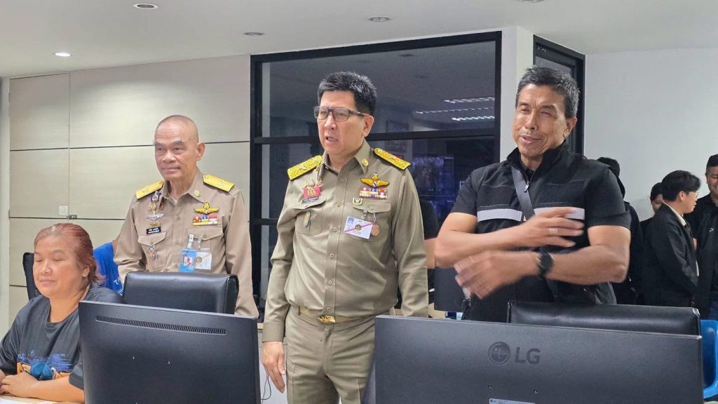 คลัง ตั้ง “ศูนย์ช่วยเหลือน้ำท่วม” ประชาชน-ผู้ประกอบการ โทร. 1689