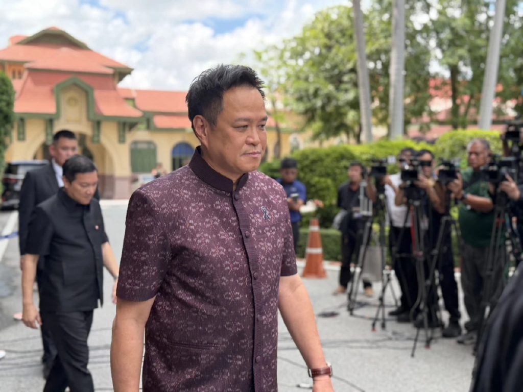 นายกฯ เตรียมงบกลาง 4,000 ล้าน เยียวยาน้ำท่วมทั่วประเทศ เร่งสูบน้ำ-ฟื้นฟูพื้นที่