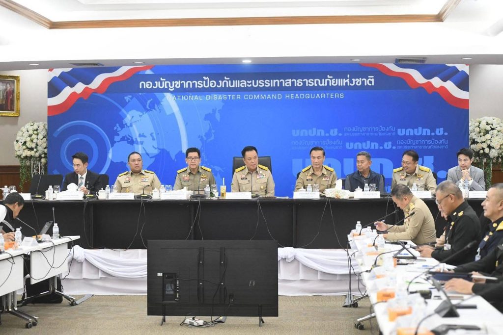 “อนุทิน” นั่งหัวโต๊ะ บกปภ.ช. เร่งเยียวยาน้ำท่วม จ่ายตรงไม่รอฟื้นฟู พร้อมรับประชุม IMF–ธนาคารโลก